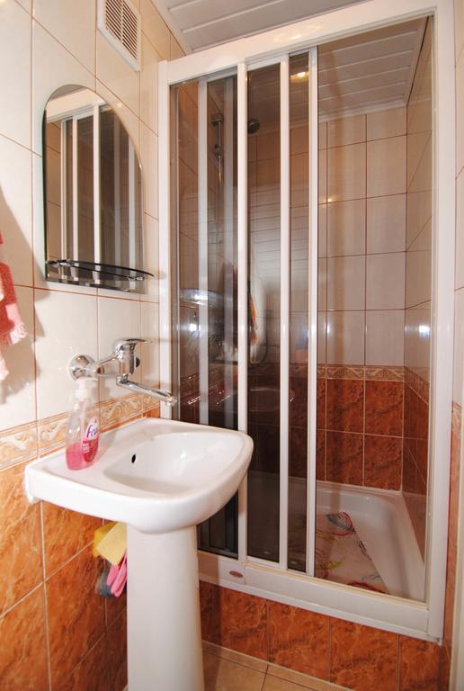 Guesthouse "Nakvyne Pas Zveja" Purvynes Street Nida Kültér fotó