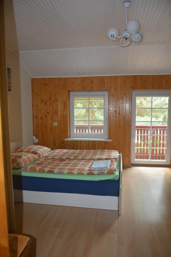 Guesthouse "Nakvyne Pas Zveja" Purvynes Street Nida Kültér fotó